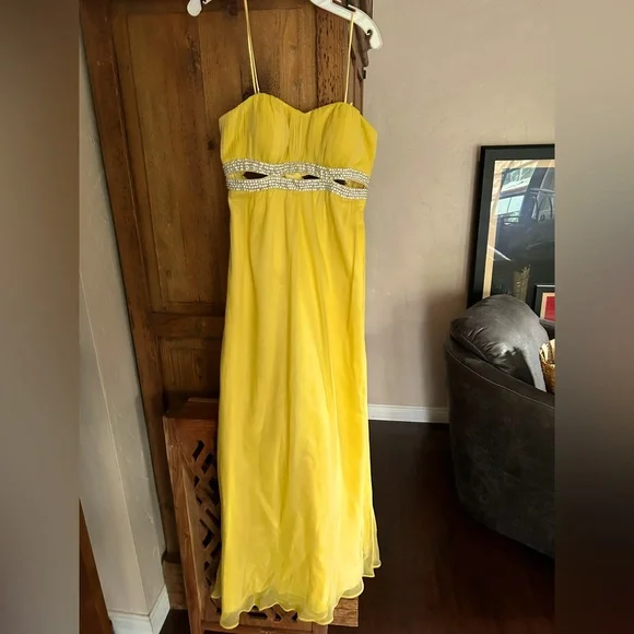 cachet gold dress Cache Satin Gold A-line Dress – Holy Thrift main image 1